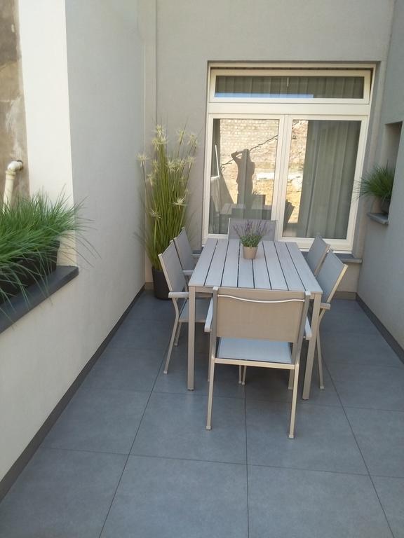 Apartment Villa Ksenija Oostende Exterior foto