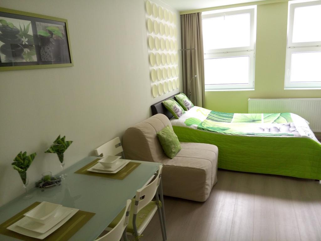 Apartment Villa Ksenija Oostende Exterior foto